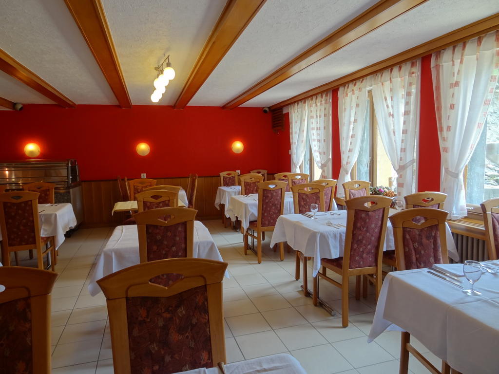 Monte Rosa Apartment ซาส-กรุนด์ ภายนอก รูปภาพ