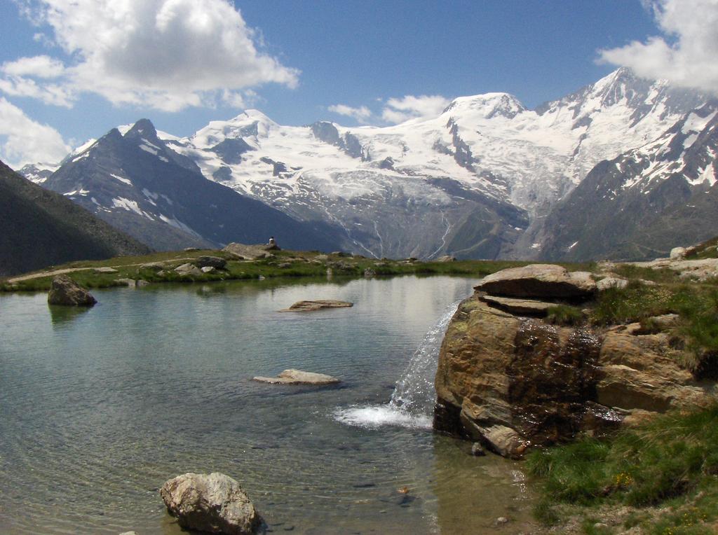 Monte Rosa Apartment ซาส-กรุนด์ ภายนอก รูปภาพ