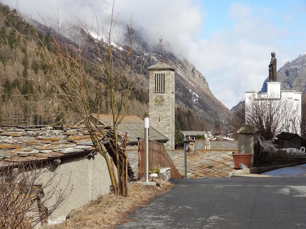 Monte Rosa Apartment ซาส-กรุนด์ ภายนอก รูปภาพ