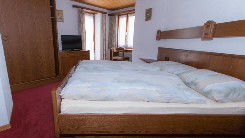 Monte Rosa Apartment ซาส-กรุนด์ ภายนอก รูปภาพ